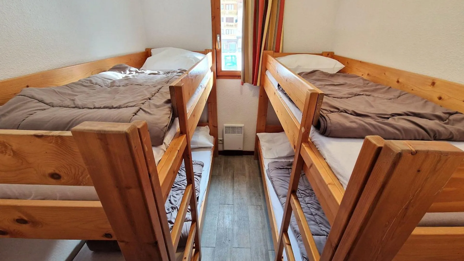 Appartement Au Coeur De La Station, 6/8 Pers, 2 Sdb, Balcon, Proche Pistes Et Commerces - Fr-1-265-194 Valfrejus Apartment